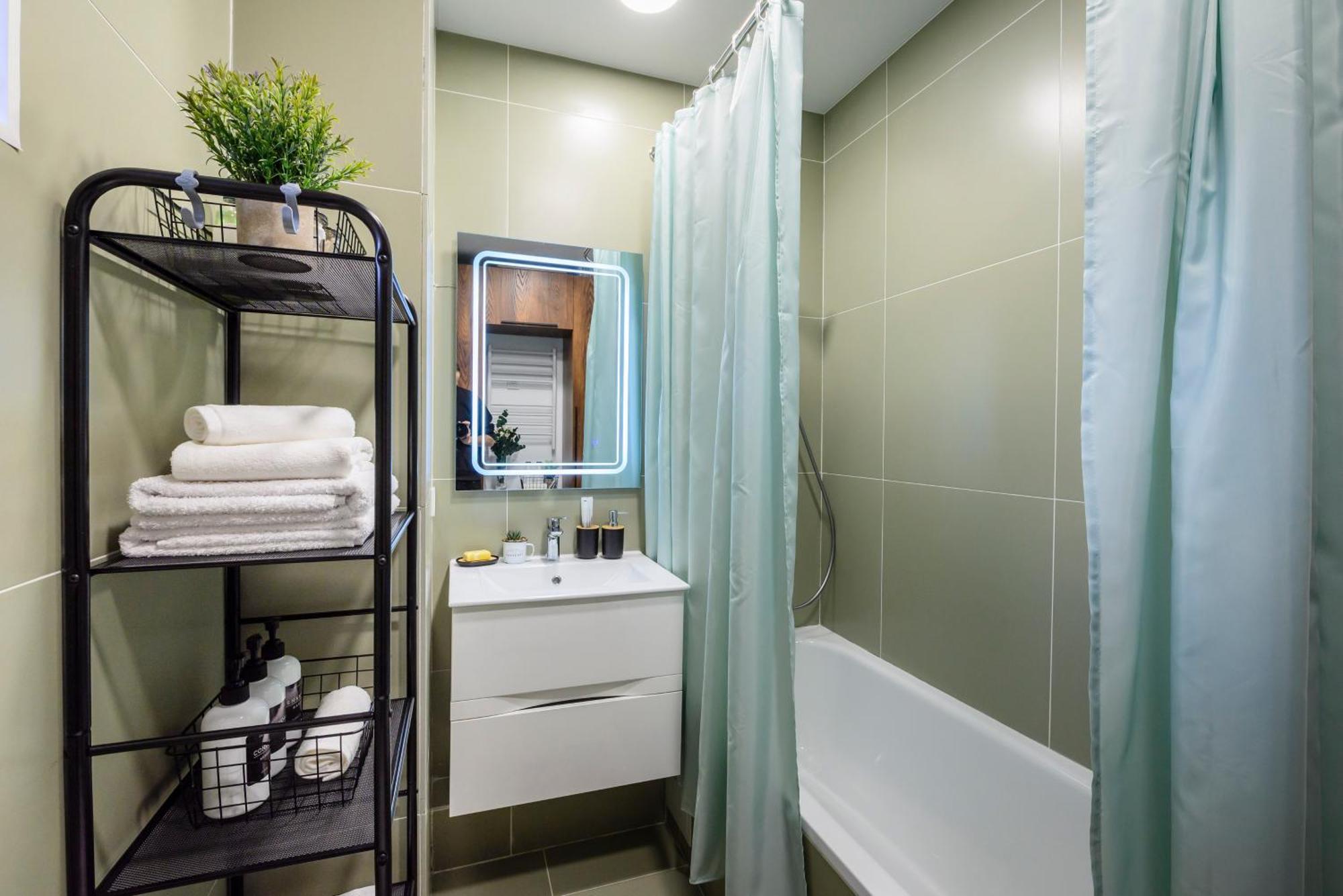 Mid-Century Charm Apartments В Центре Алматы Zewnętrze zdjęcie